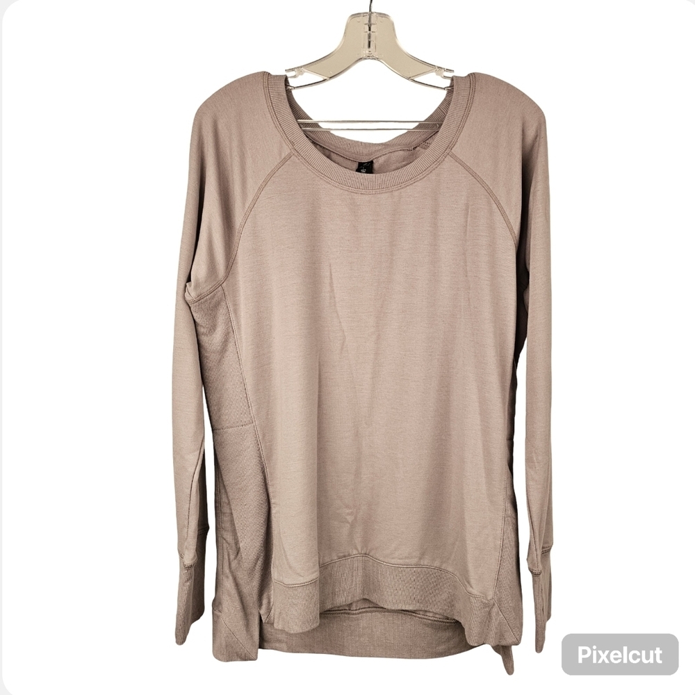 Yogalicious Women's Long Sleeve Sweatshirt in Light Pink